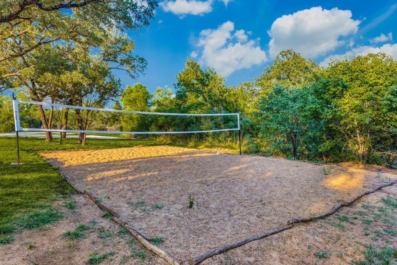 Rest Yourself River Ranch Mineral Wells Esterno foto